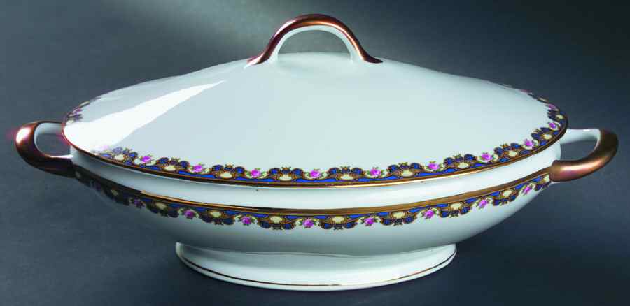 22565 Oval Covered Vegetable by Fraureuth-1