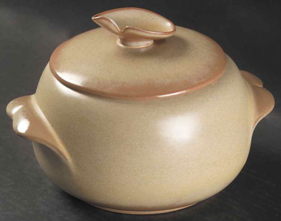 Lazy Bones (Desert Gold) 2 Qt Round Covered Casserole by Frankoma-1