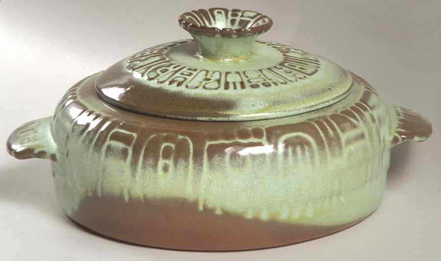 Mayan Aztec Prairie Green 1 Qt Round Covered Casserole by Frankoma-1