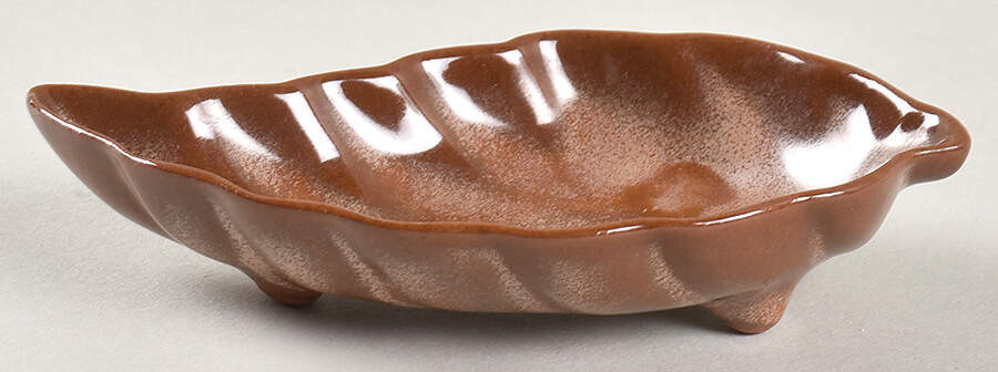Plainsman Brown Small Leaf Dish by Frankoma-1