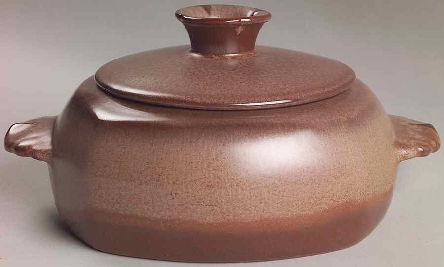 Plainsman Brown 1.5 Qt Round Covered Casserole by Frankoma-1