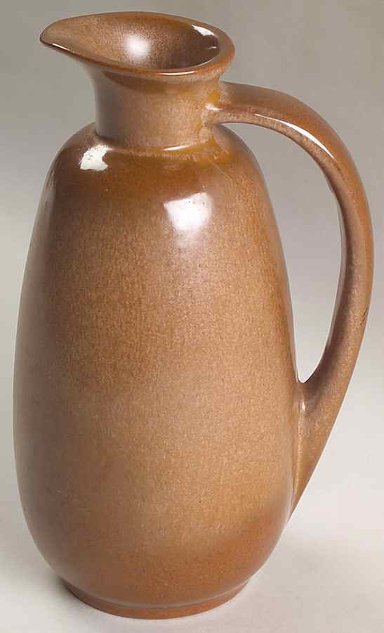 Plainsman Brown 26 Oz Pitcher by Frankoma-1