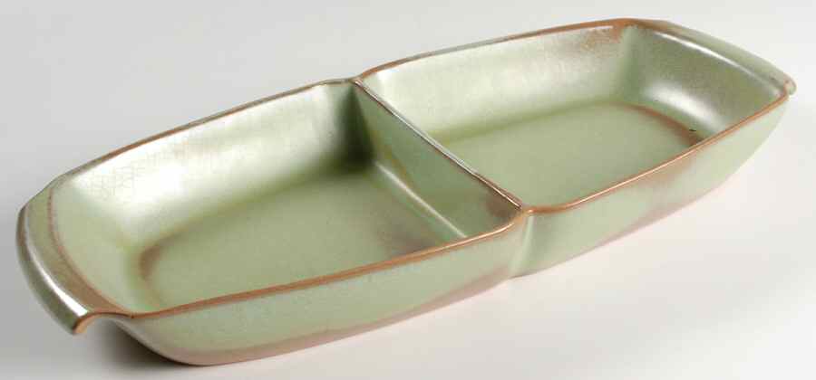 Plainsman Green 15" Oval Divided Vegetable Bowl by Frankoma-1