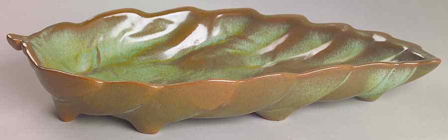 Plainsman Green 12" Leaf Dish by Frankoma-1