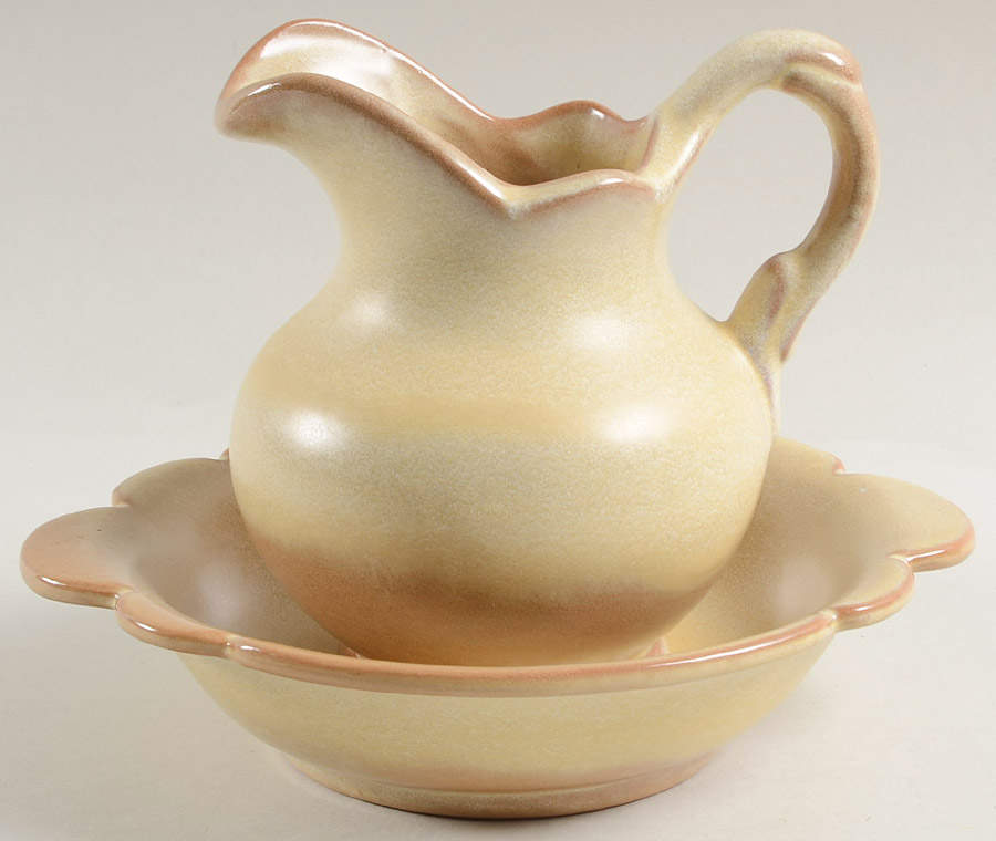 Plainsman Gold 16 Oz Pitcher and Bowl Set by Frankoma-1