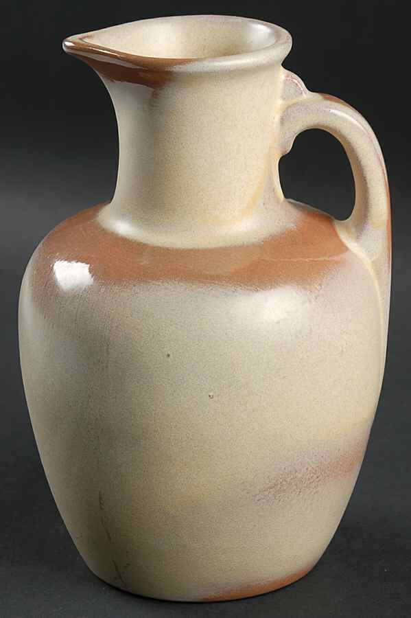 Plainsman Gold 24 Oz Pitcher by Frankoma-1