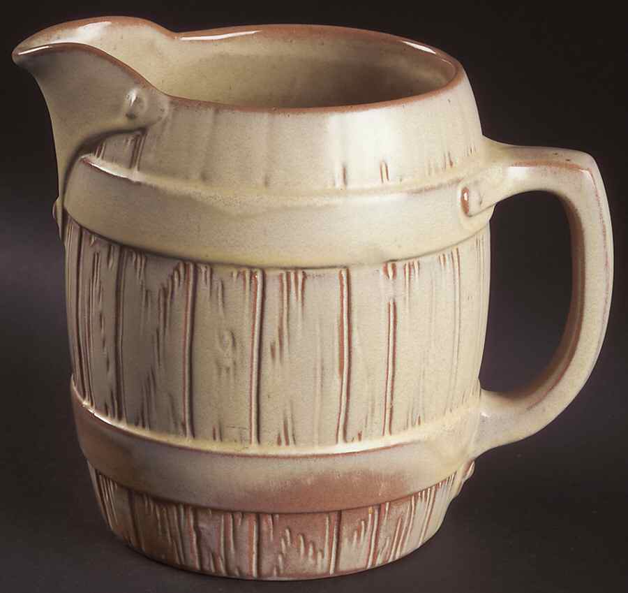 Plainsman Gold 64 Oz Pitcher by Frankoma-1