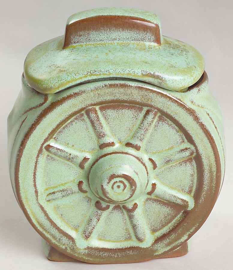 Wagon Wheel Prairie Green Sugar Bowl & Lid by Frankoma-1
