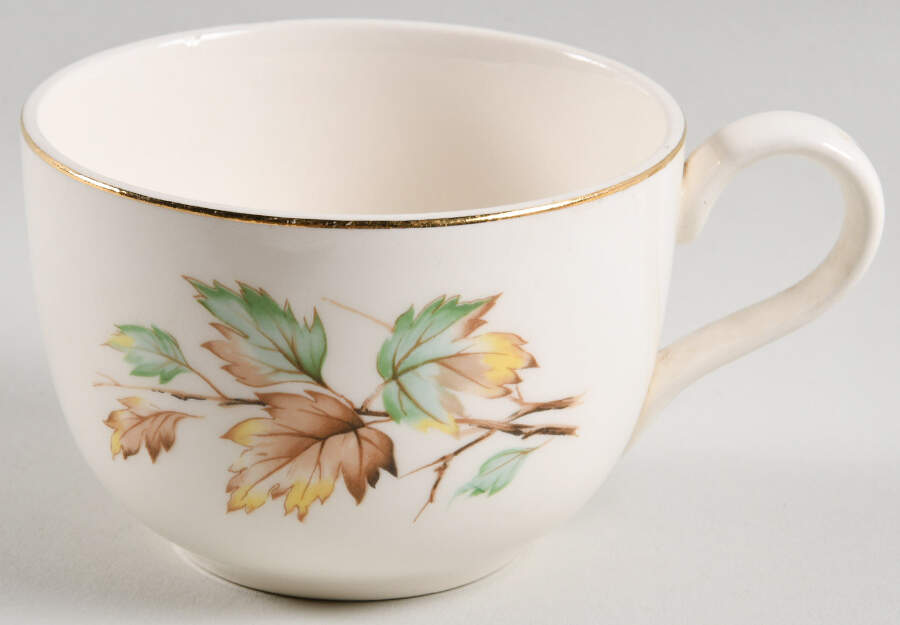 Breeze Flat Cup by French Saxon-1