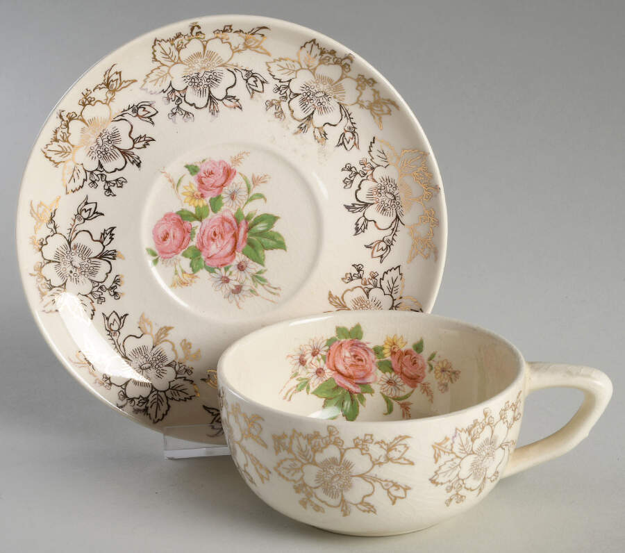 FSX7 Flat Cup & Saucer Set by French Saxon-1