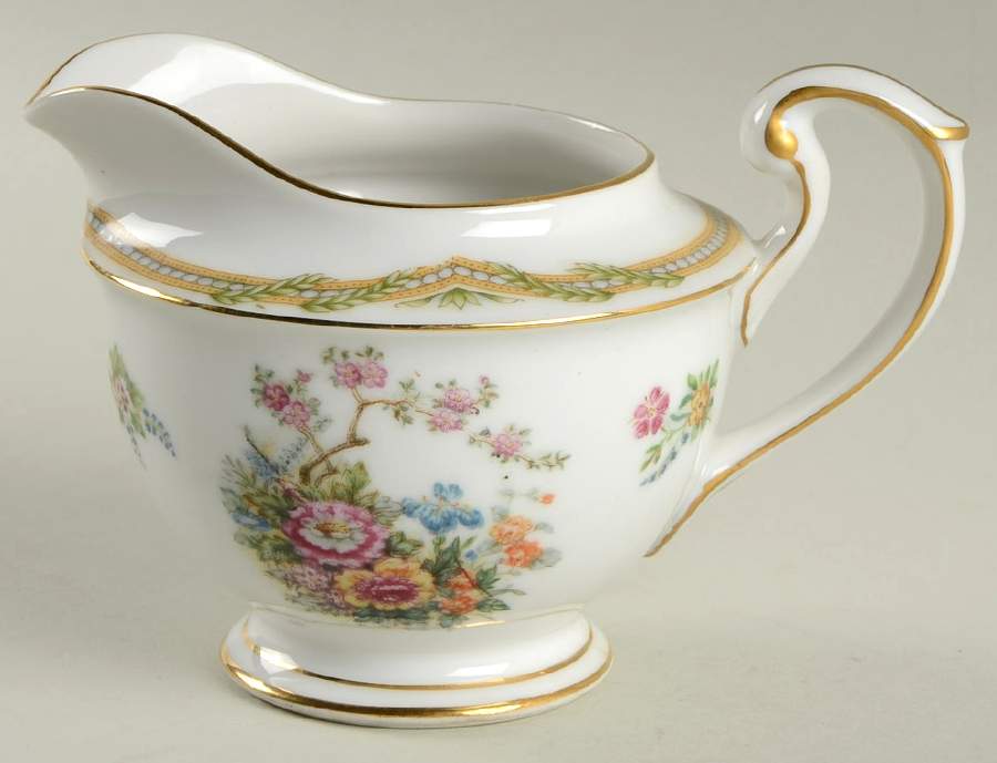 Fleurette Creamer by Fuji-1