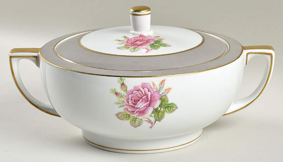 Mayflower Round Covered Vegetable by Fuji-1