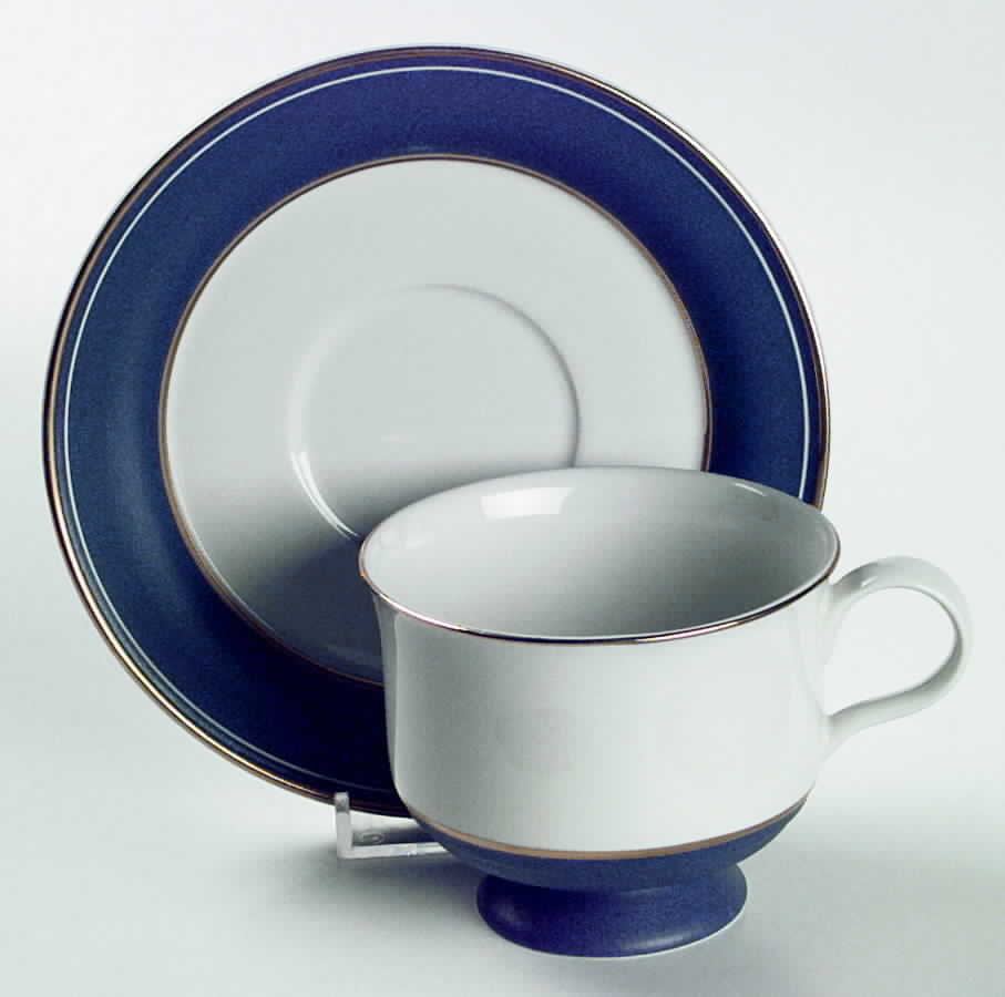 Monarch Footed Cup & Saucer Set by Fuji-1