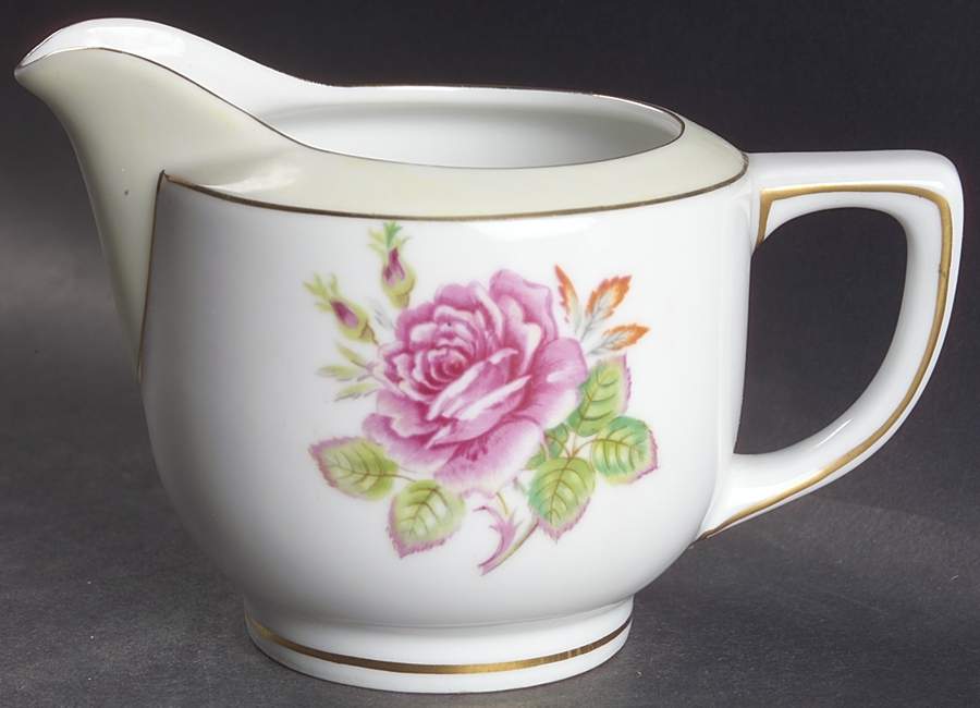 Rosette Creamer by Fuji-1