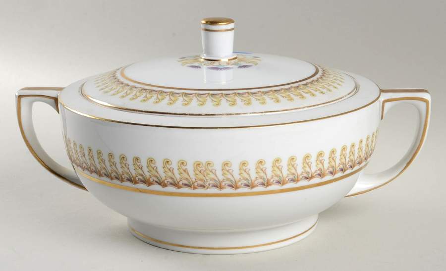 Royal Thistle Round Covered Vegetable by Fuji-1