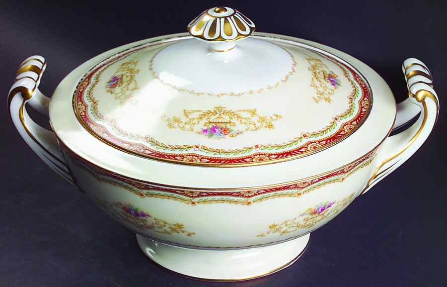 Victoria Round Covered Vegetable by Fuji-1