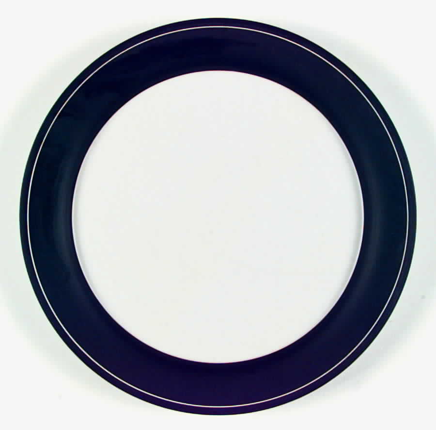 Villa Grande Black Dinner Plate by Fuji-1