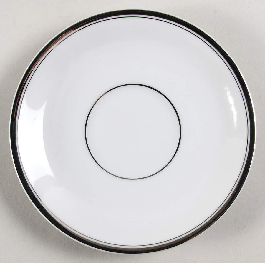 400p Saucer by Fukagawa-1