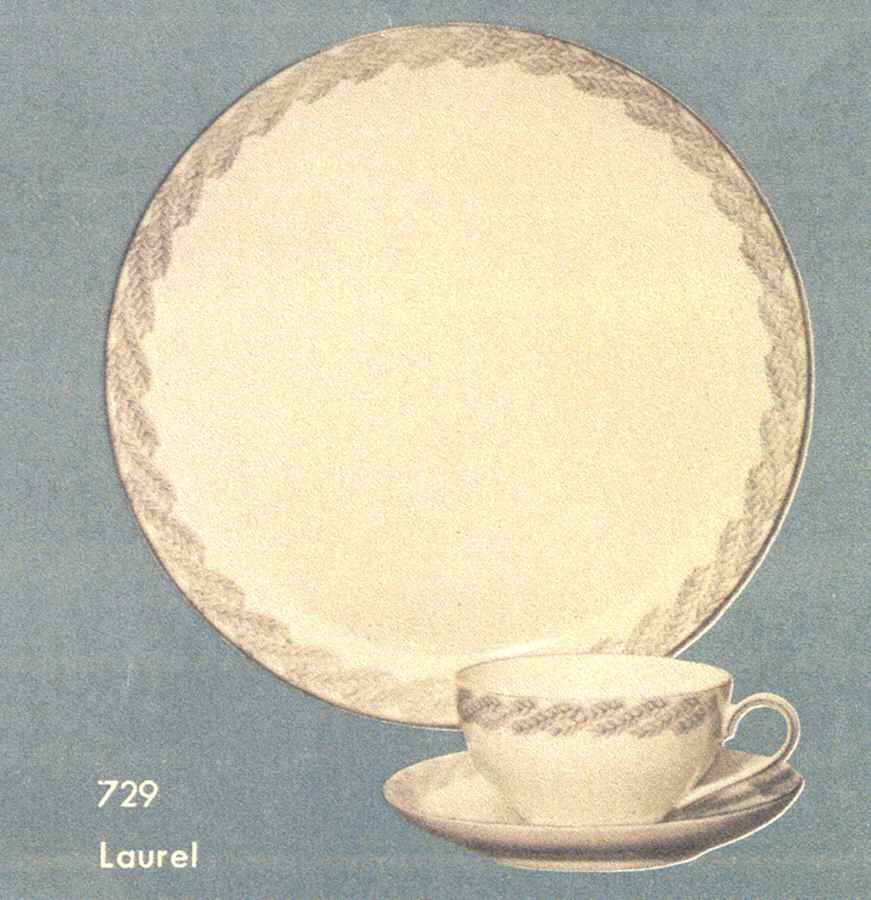 Laurel Dinner Plate by Fukagawa-1