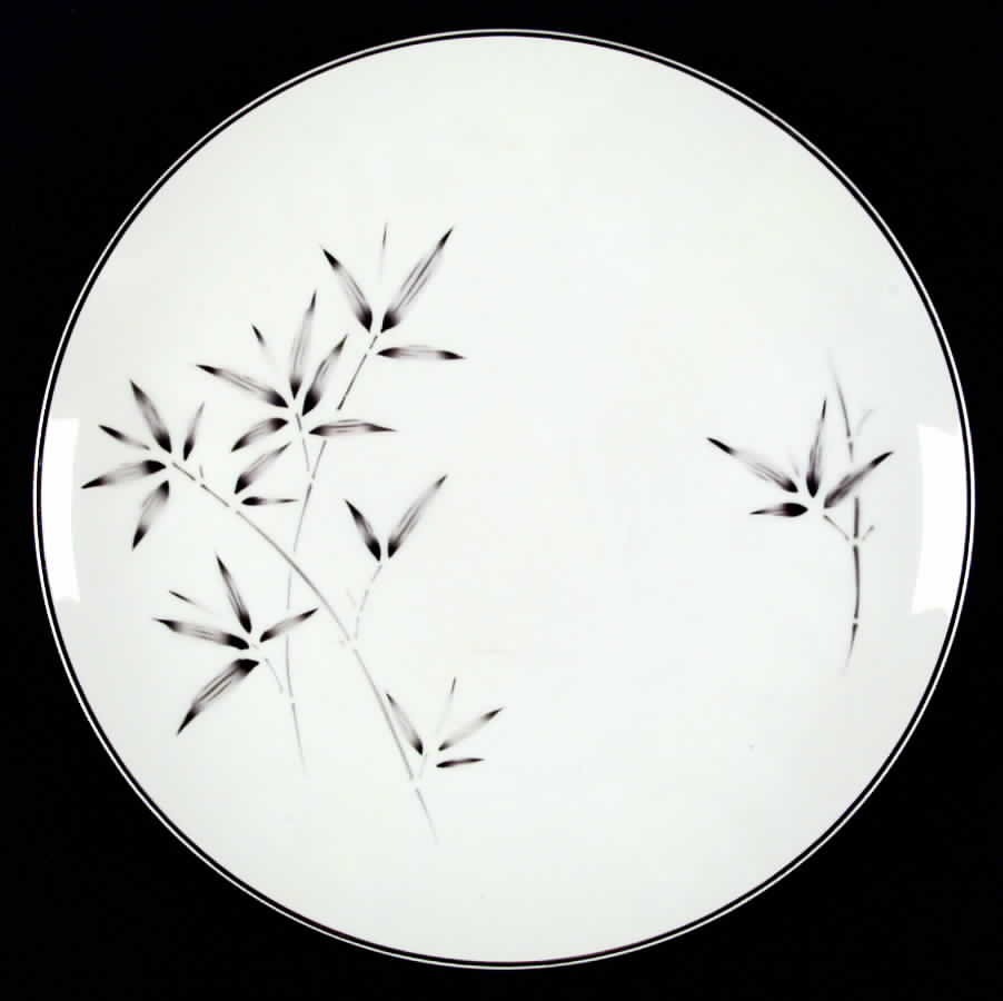 Bamboo Dinner Plate by Fukagawa-1