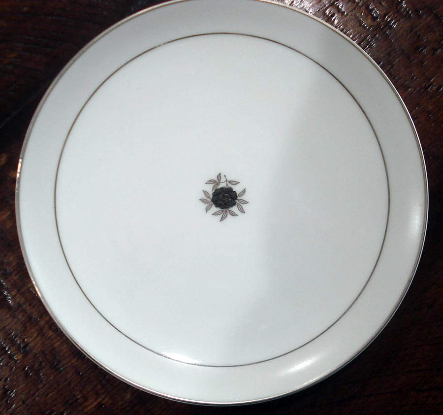 FUK9 Bread & Butter Plate by Fukagawa-1
