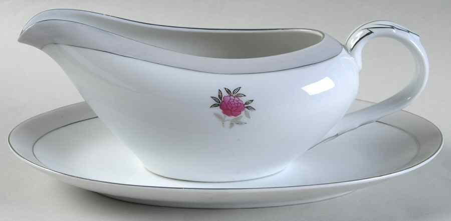 FUK9 Gravy Boat & Underplate/Relish by Fukagawa-1