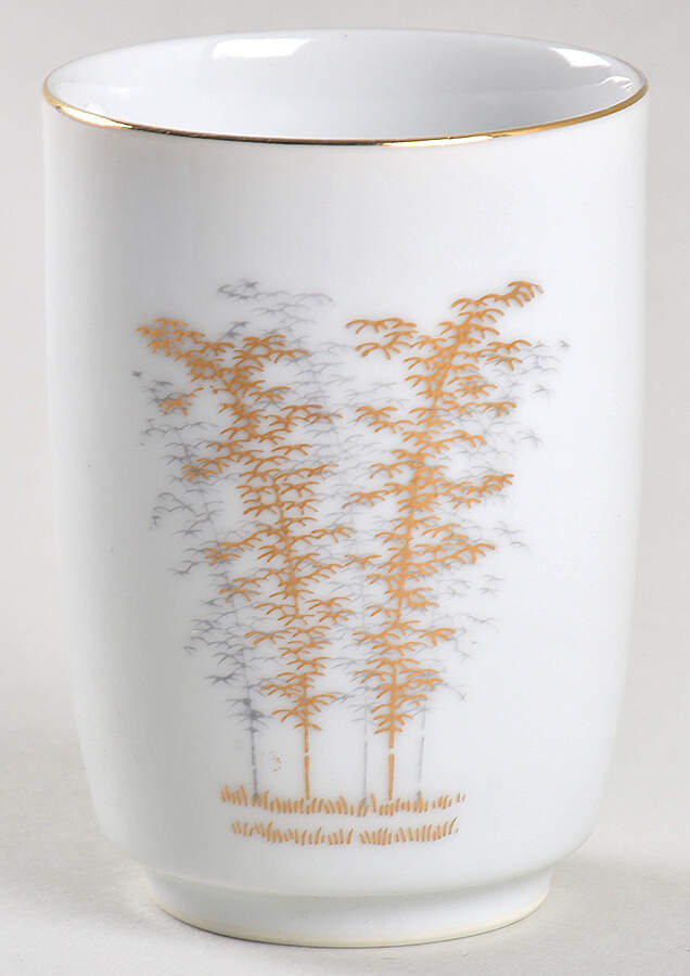 Gold Bamboo Sake Cup by Fukagawa-1