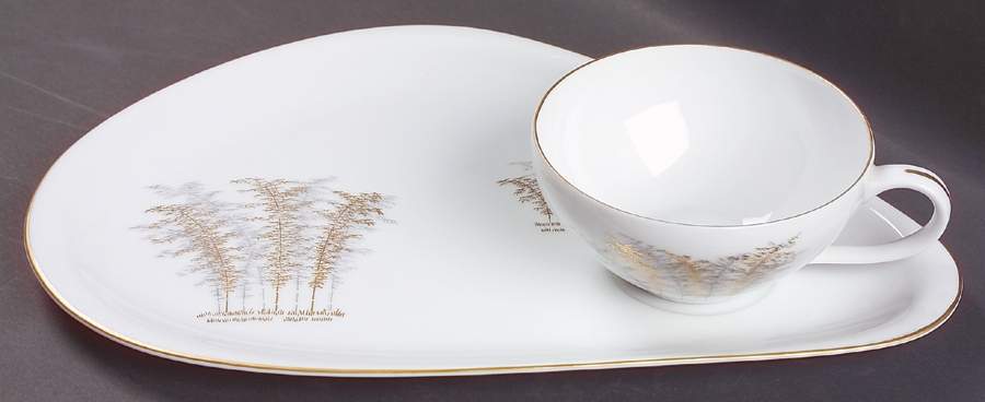 Gold Bamboo Snack Plate & Cup Set by Fukagawa-1