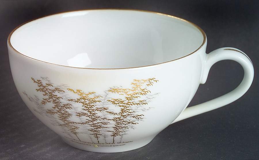 Gold Bamboo Flat Cup by Fukagawa-1