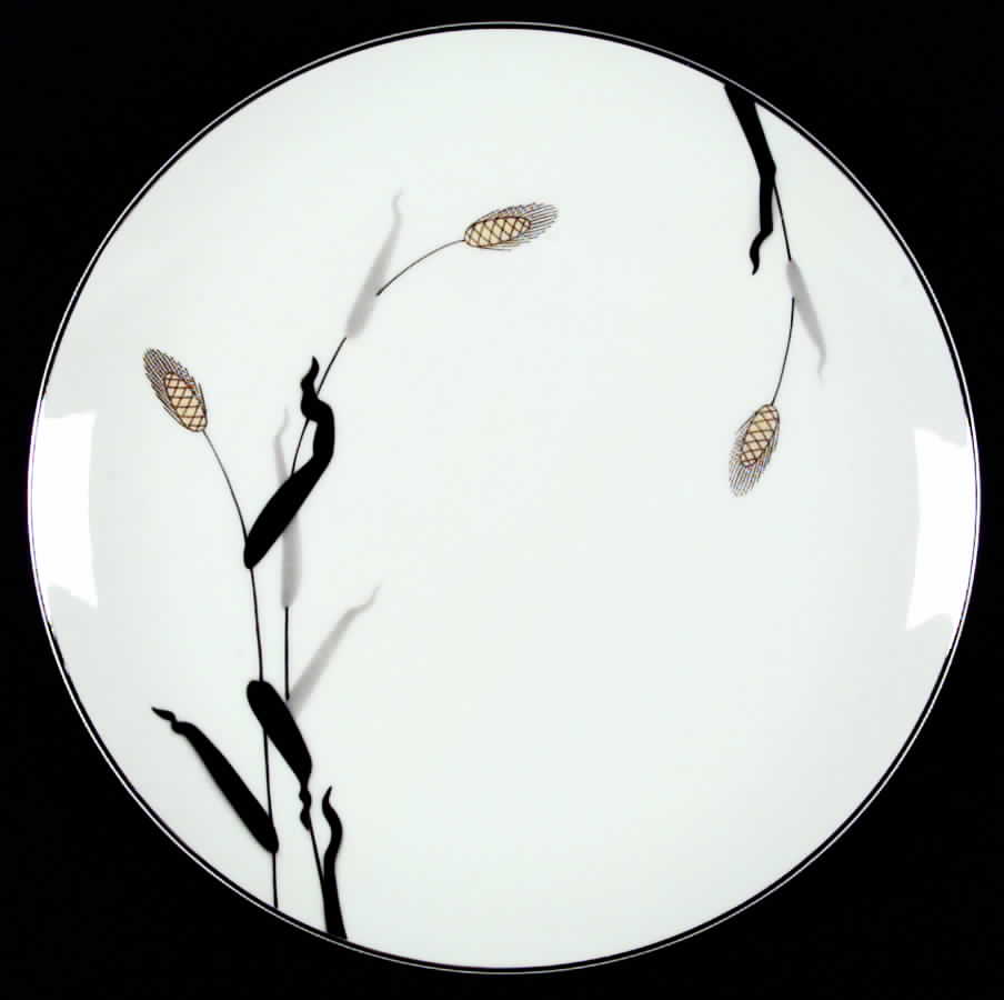 Gold Wave Dinner Plate by Fukagawa-1
