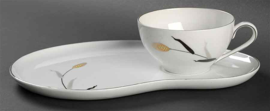Gold Wave Snack Plate & Cup Set by Fukagawa-1