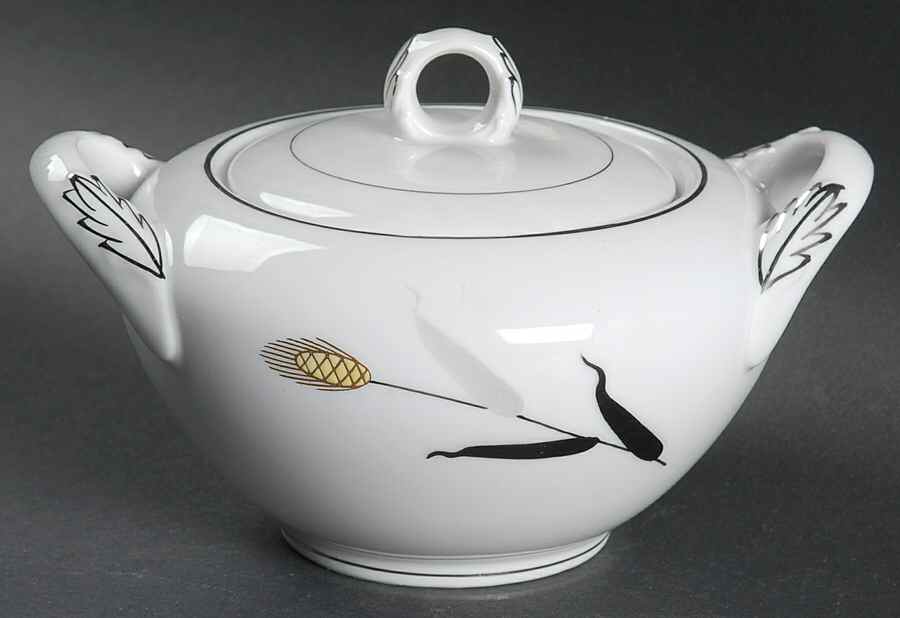 Gold Wave Sugar Bowl & Lid by Fukagawa-1