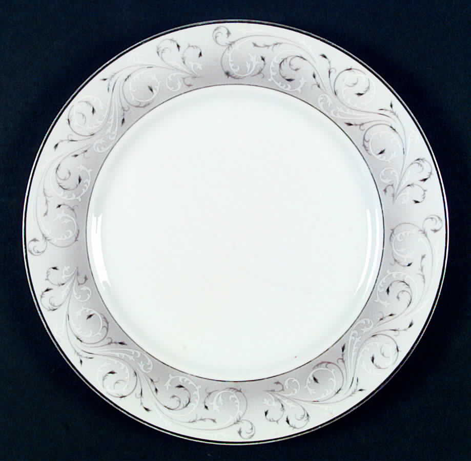Harmony Dinner Plate by Fukagawa-1