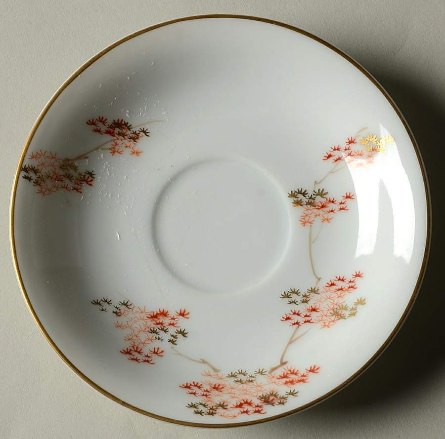 Maple (Coupe) Saucer for Demitasse Cup by Fukagawa-1