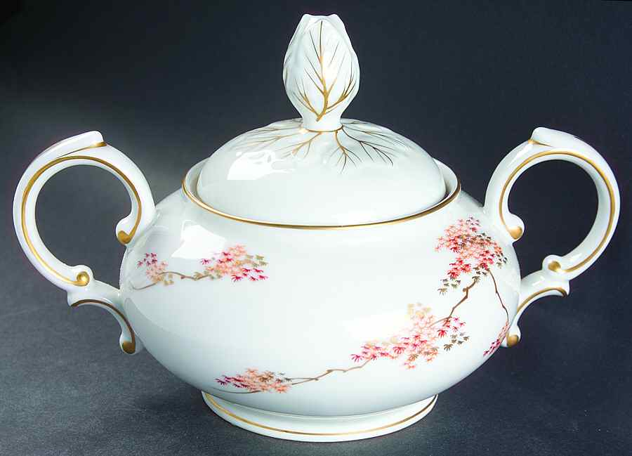 Maple (Coupe) Sugar Bowl & Lid by Fukagawa-1
