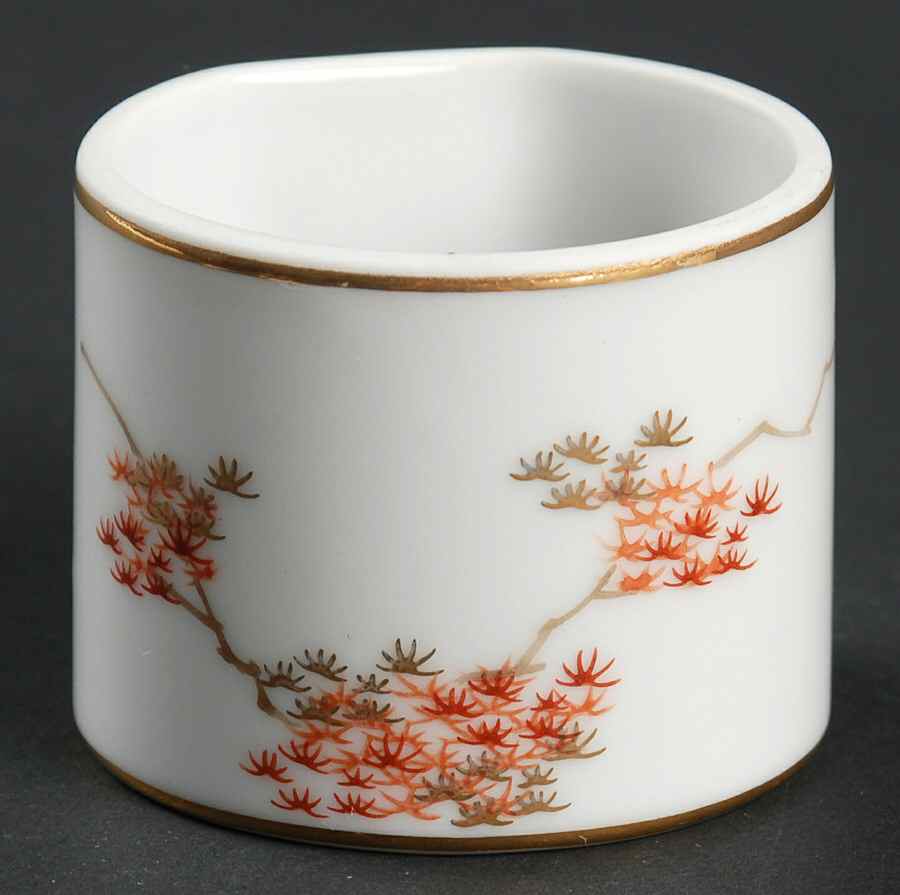 Maple (Coupe) Napkin Ring by Fukagawa-1