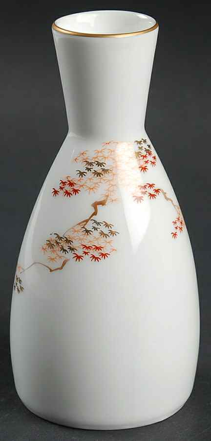 Maple (Coupe) Sake Bottle by Fukagawa-1
