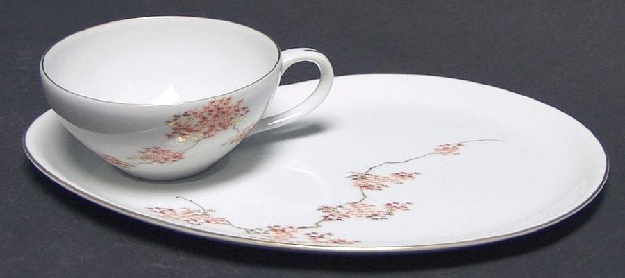 Maple (Coupe) Snack Plate & Cup Set by Fukagawa-1