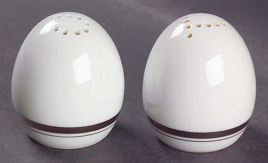 Platinum Salt & Pepper Set by Fukagawa-1