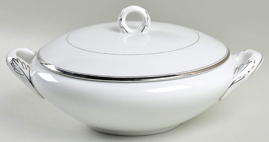 Platinum Round Covered Vegetable by Fukagawa-1