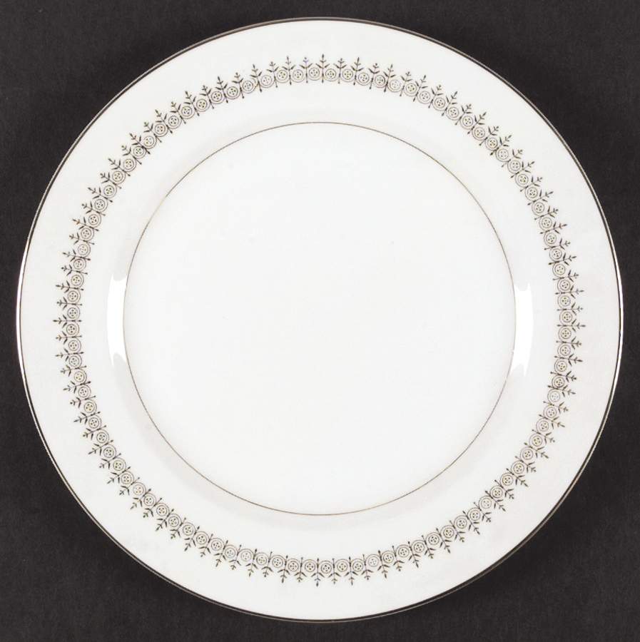 Royal Garden Dinner Plate by Fukagawa-1