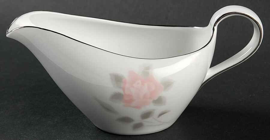 Rosa Creamer by Fukagawa-1