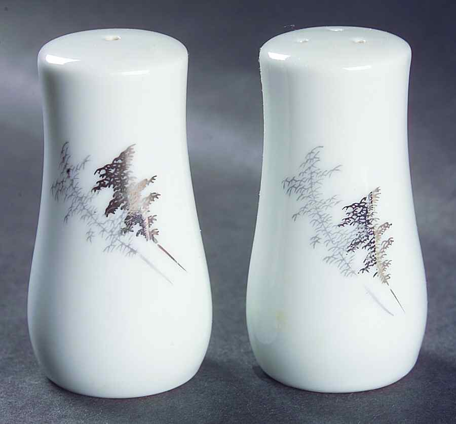 Silver Bamboo (3 Groups of Trees) Salt & Pepper Set by Fukagawa-1