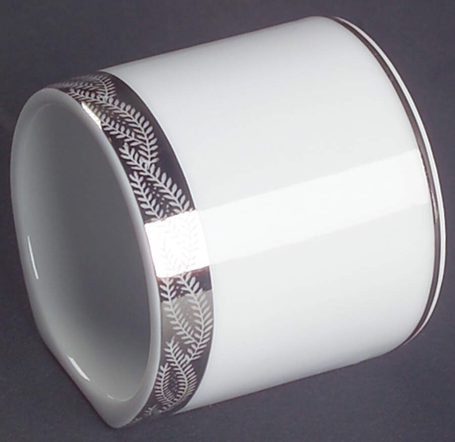 Silver Lichen Napkin Ring by Fukagawa-1