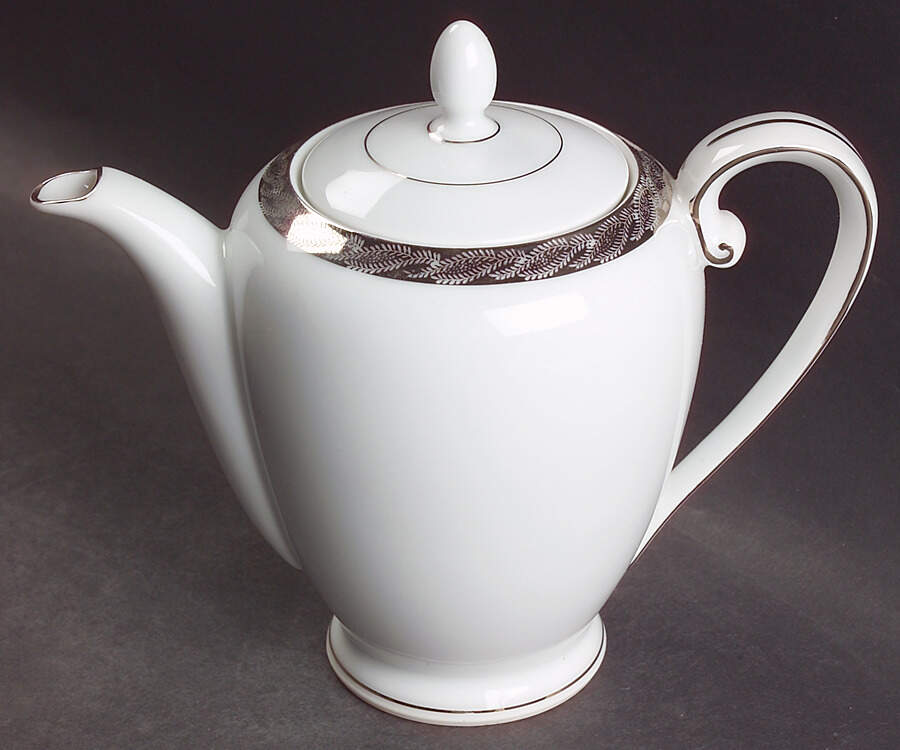 Silver Lichen Mini Coffee Pot & Lid by Fukagawa-1