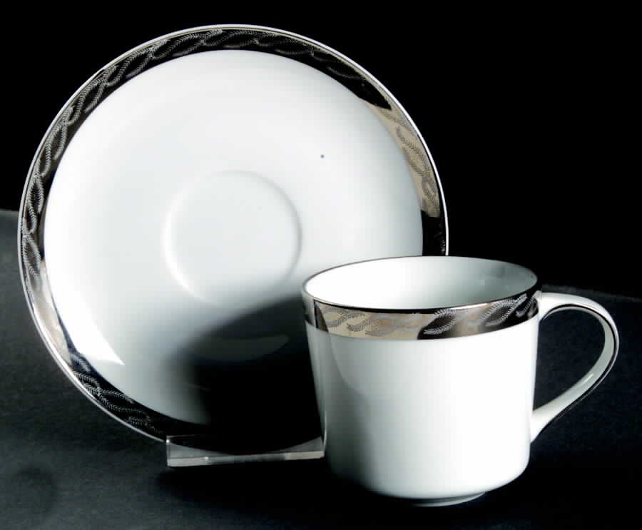 Silver Lichen Flat Cup & Saucer Set by Fukagawa-1