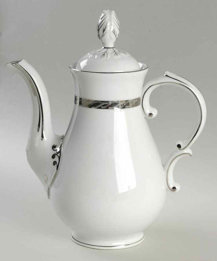 Silver Lichen Coffee Pot & Lid by Fukagawa-1