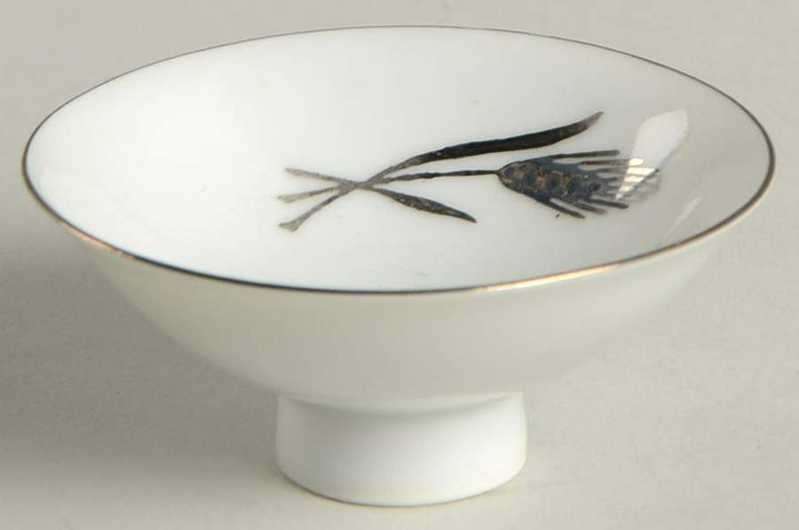 Silver Wheat Sake Cup by Fukagawa-1