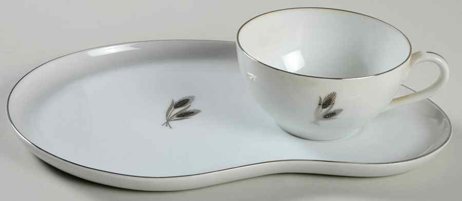 Silver Wheat Snack Plate & Cup Set by Fukagawa-1