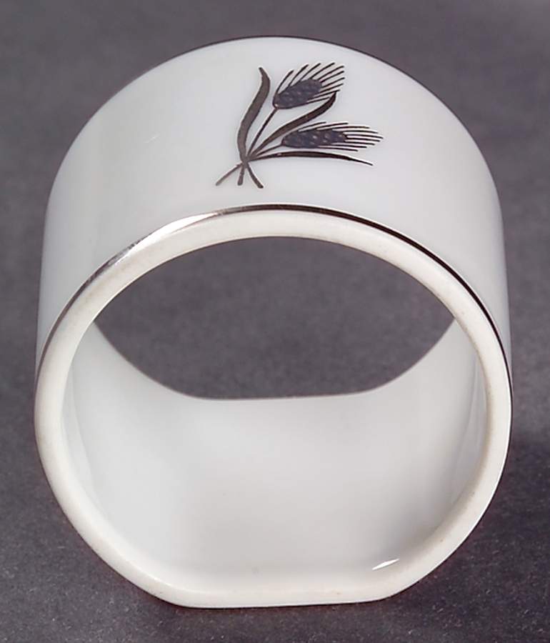 Silver Wheat Napkin Ring by Fukagawa-1
